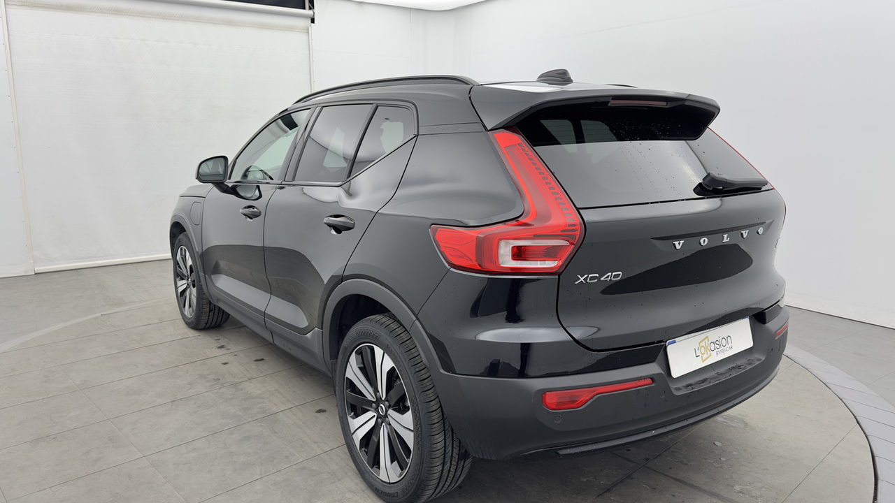 Volvo XC40 T5 Recharge 180+82 ch DCT7 — photo 3