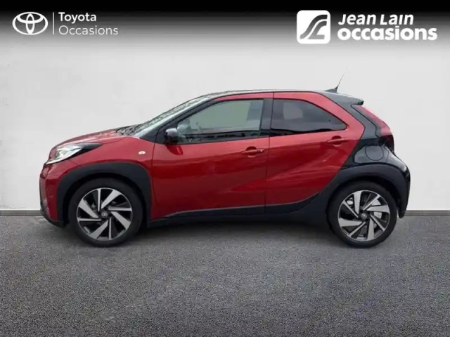 Toyota Aygo X 1.0 vvt-i 72 — photo 8