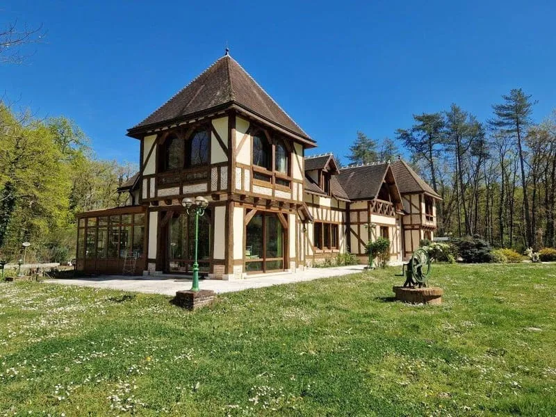Photo 1