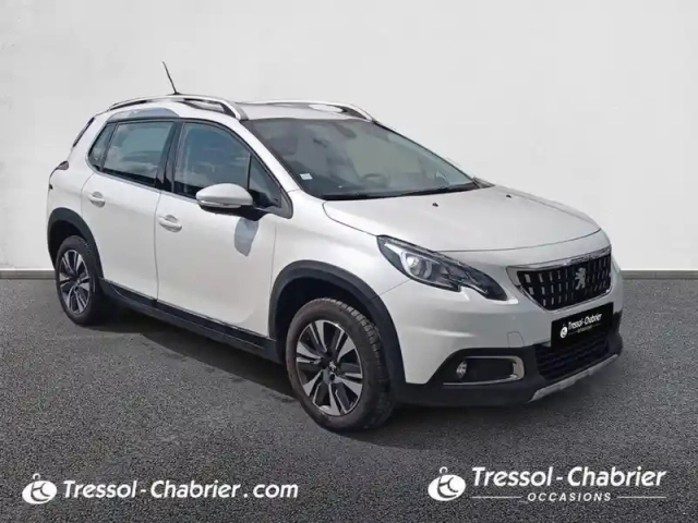 Peugeot 2008 puretech 130ch s&amp;s bvm6 allure — photo 20
