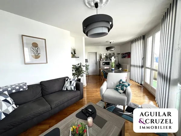 EN EXCUSIVITÉ ! Appartement familial avec balcon Bourges S