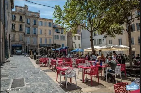 A louer F1/2 - LE PANIER A MARSEILLE