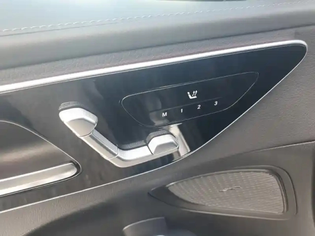 Mercedes Classe C 200 d berline amg lin — photo 30