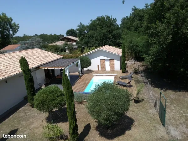 Maison 4 pièces avec piscine à Salles