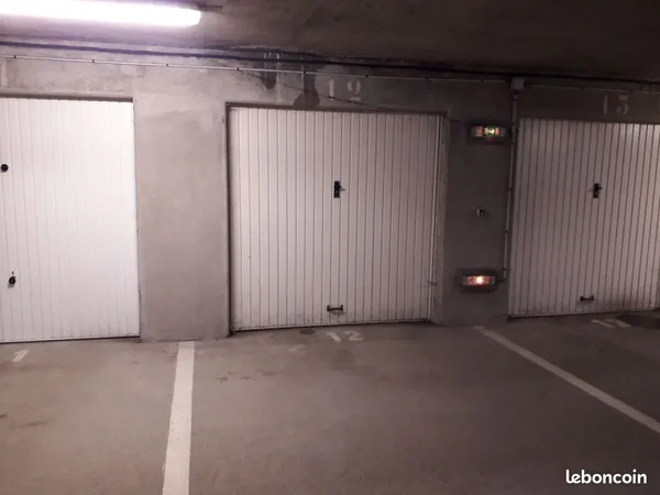 Garage sécurisé en sous-sol Hénin-Beaumont - Secteur Gendarmerie
