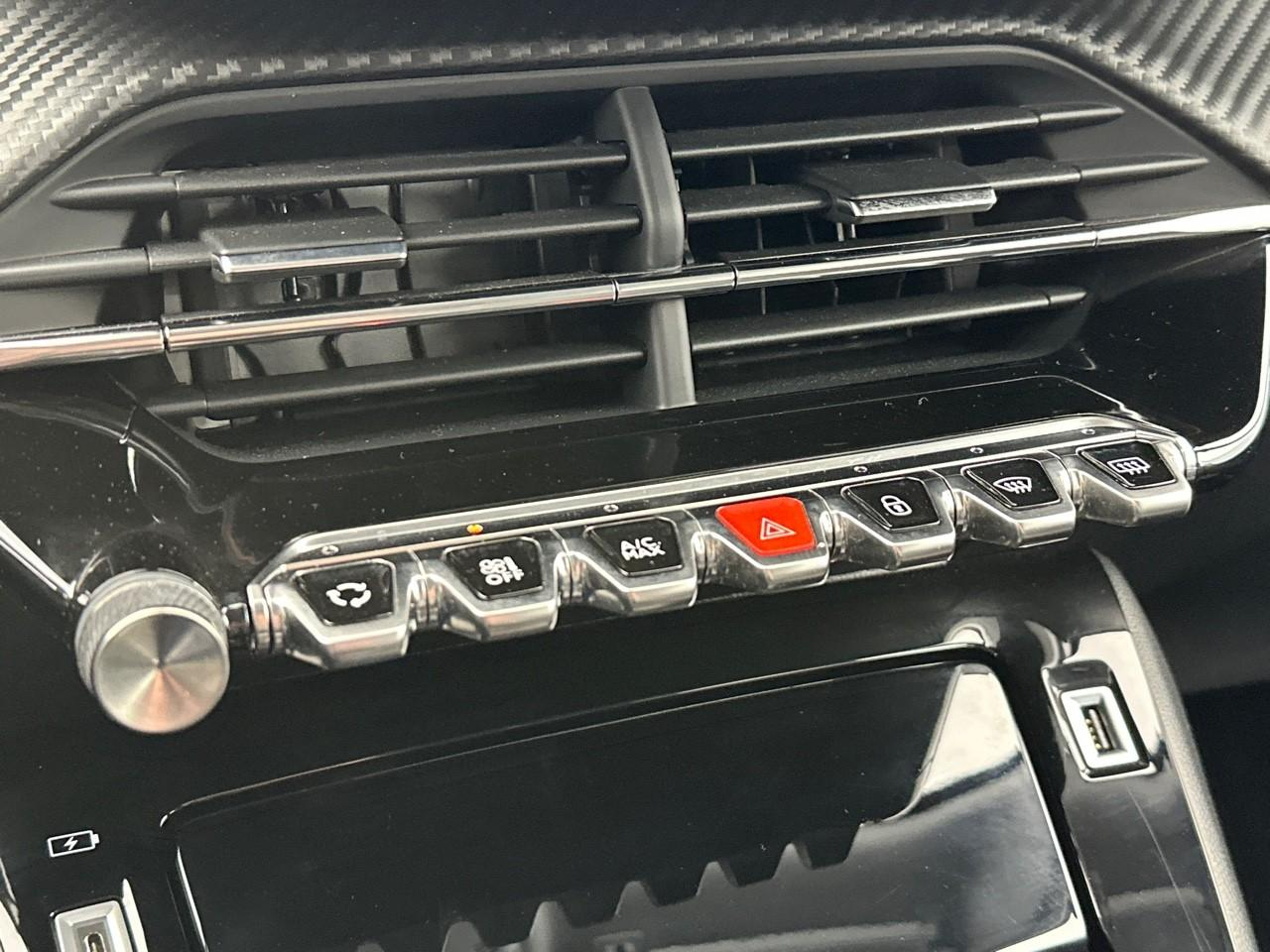 Peugeot 2008 puretech 100 s&s bvm6 allure — photo 27