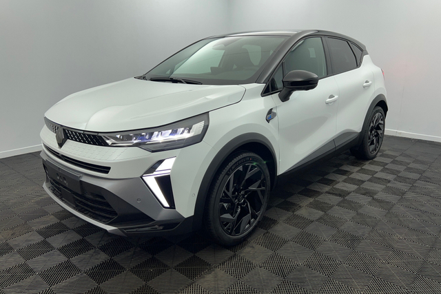 RENAULT Captur E-Tech full hybrid 160 ch
