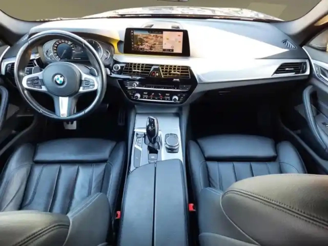 Bmw Serie 5 m550 d 3.0 400 ch xdrive — photo 11