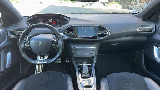 Peugeot 308 SW 1.5 BlueHDi 130 EAT8 - GT Line – 2021 – 98863 km – Diesel – Boîte Automatique — photo 32