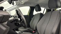 Peugeot 208 1.2 Hybrid 100ch Active e-DCS6 — photo 12