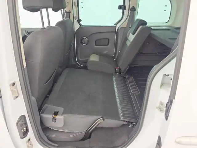 Renault Kangoo blue dci 95 — photo 41