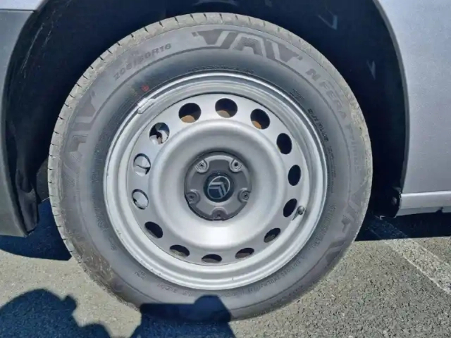 Citroën Berlingo van m 650kg bluehdi 130 s&amp;s eat8 — photo 23