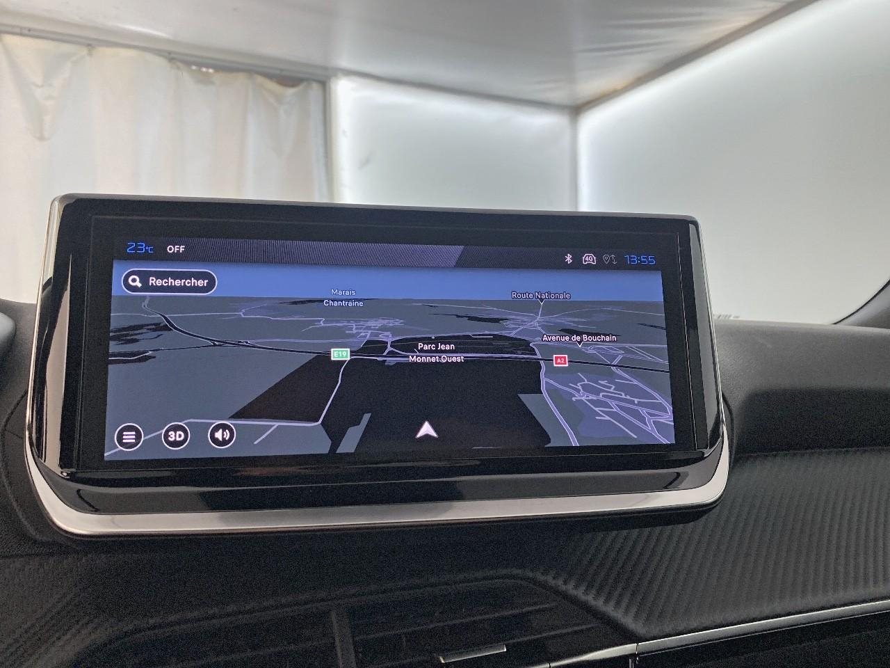 Peugeot 2008 hybrid 145 ch e-dcs6 allure — photo 14