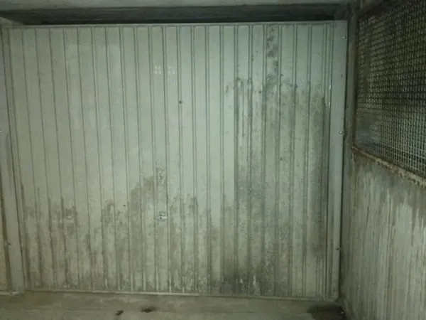 Garage 69003