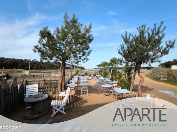 Boutique 1700 m² TALMONT SAINT HILAIRE