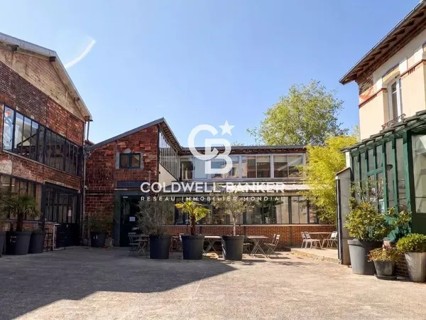 Maison de luxe 20 pièces 1400 m²