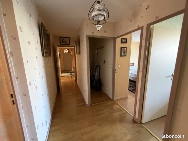 Appartement 5 pièces 94 m²
