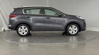 Kia Sportage 1.7 CRDi 115ch ISG Premium 4x2 — photo 4