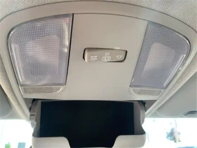 Kia Stonic 1.0 t-gdi 120 ch isg bvm6 — photo 17