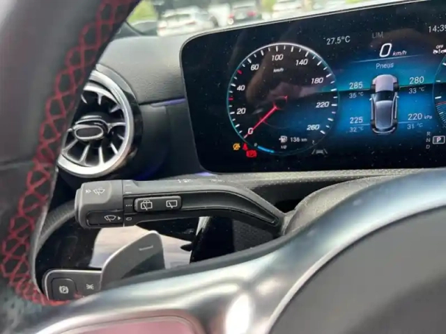 Mercedes Classe A 200 amg line — photo 20