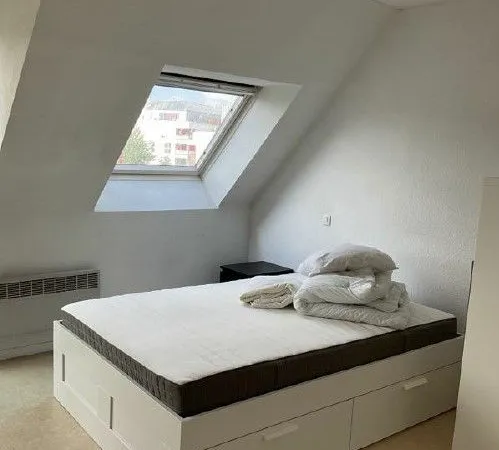 Studio 1 pièce 24 m²