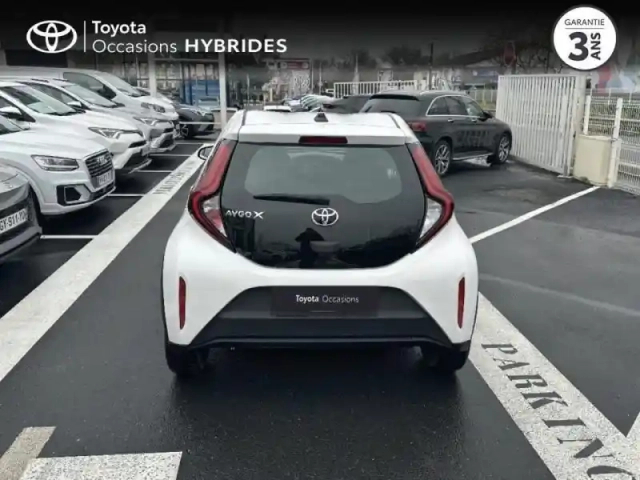 Toyota Aygo X 1.0 vvt-i 72ch dynamic s-cvt pack zen — photo 5