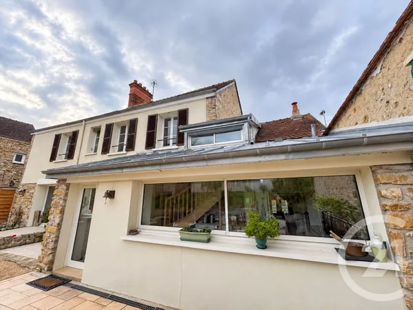 Maison 7 pièces 202 m²