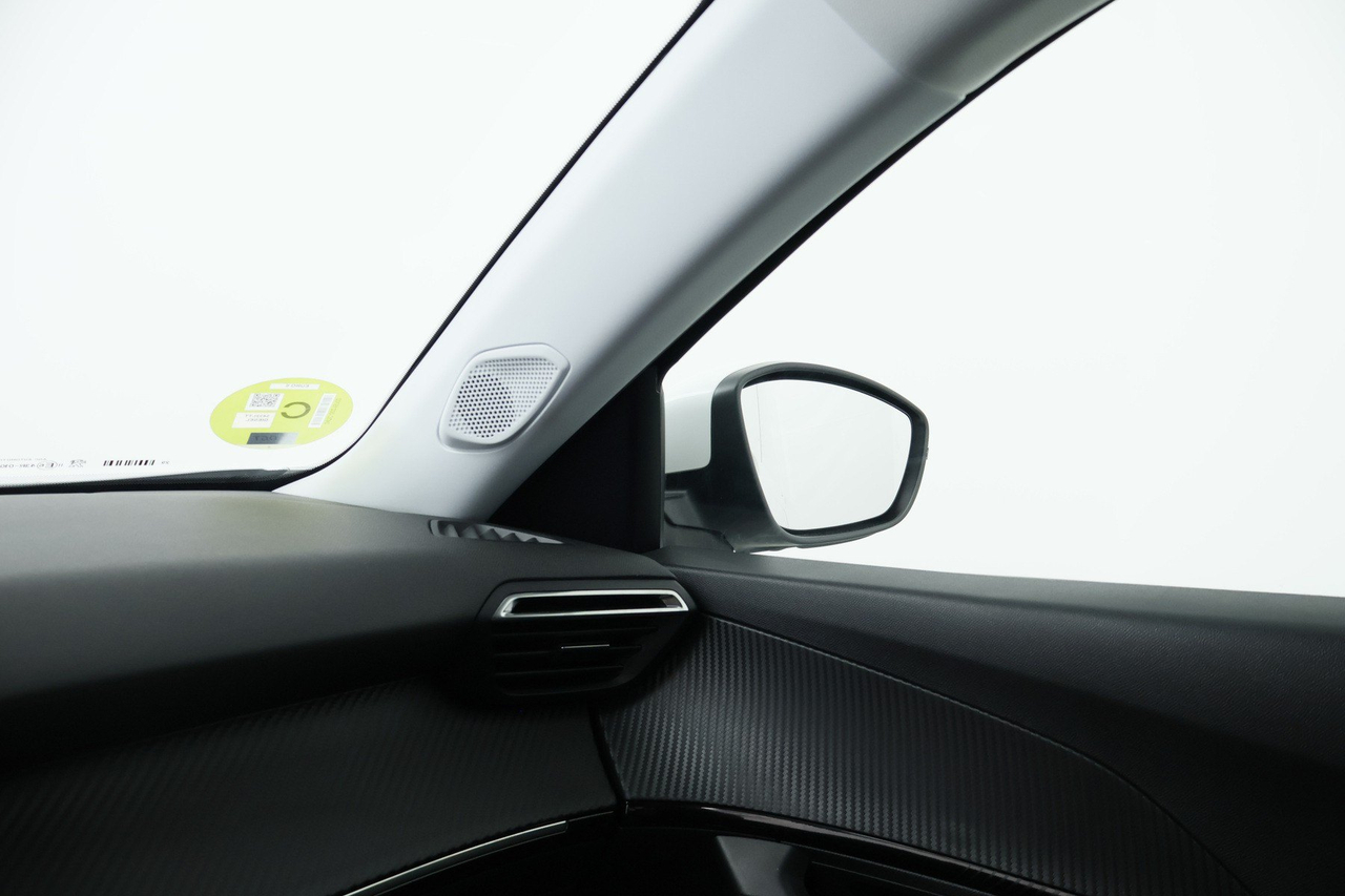 Peugeot 2008 — photo 27