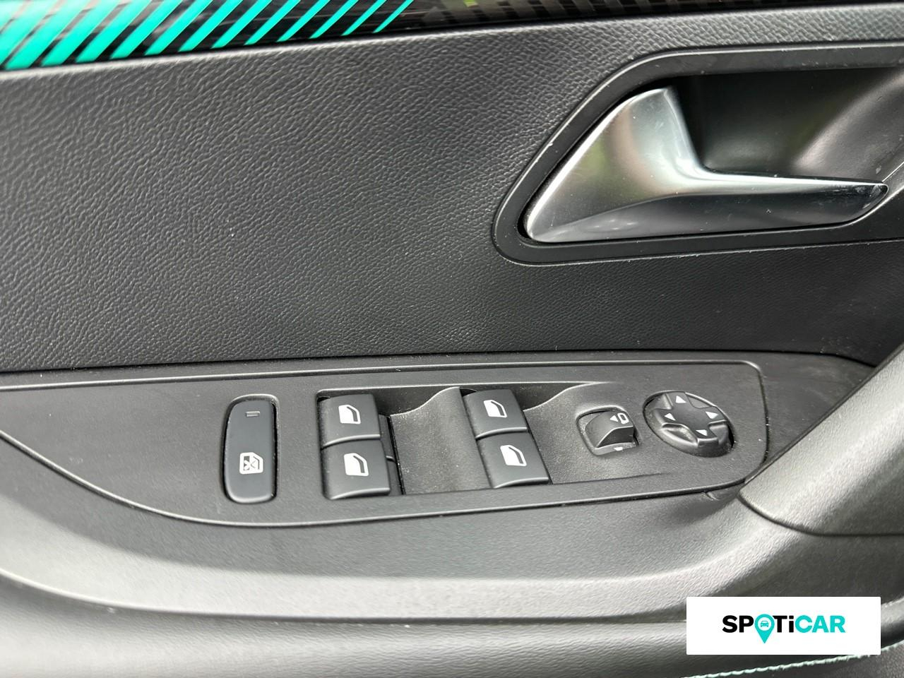 Peugeot 2008 1.2 puretech 130ch s&s allure pack eat8 — photo 19