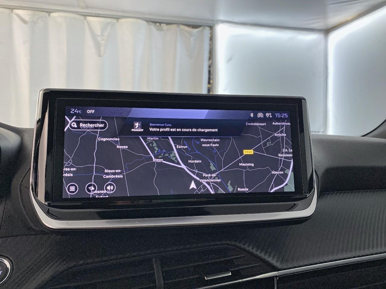 Peugeot 2008 hybrid 145 ch e-dcs6 allure — photo 14