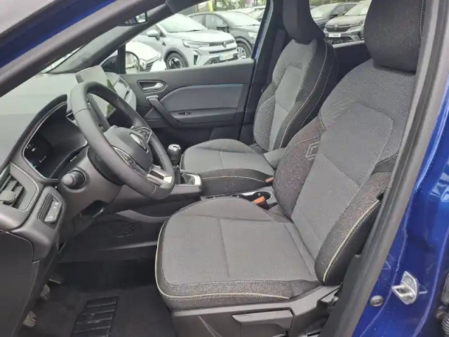 Renault Captur tce 90 ch — photo 19