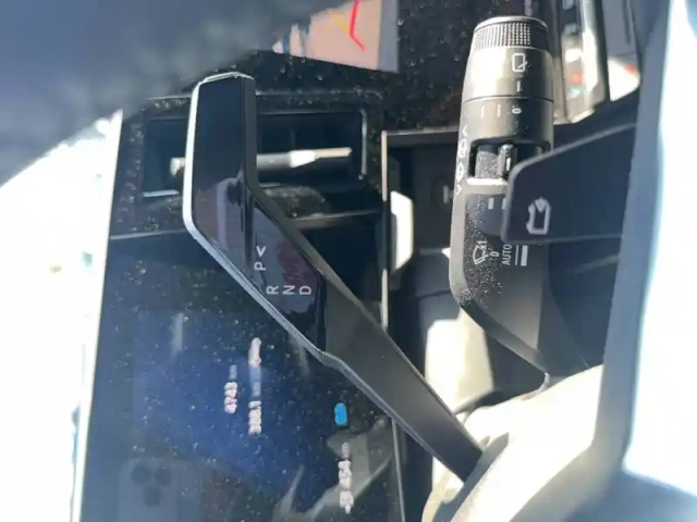Renault Scenic e-tech électrique 220 ch grande autonomie — photo 19
