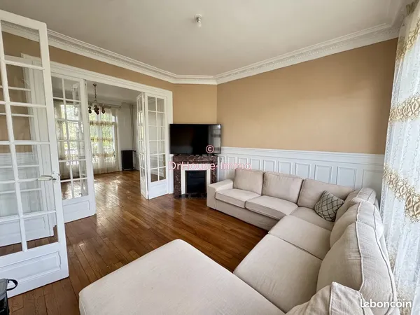 Maison 8 pièces 170 m²