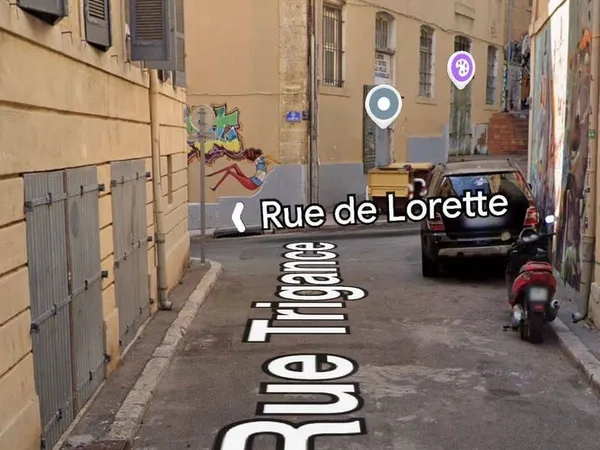 Parking 14 m²