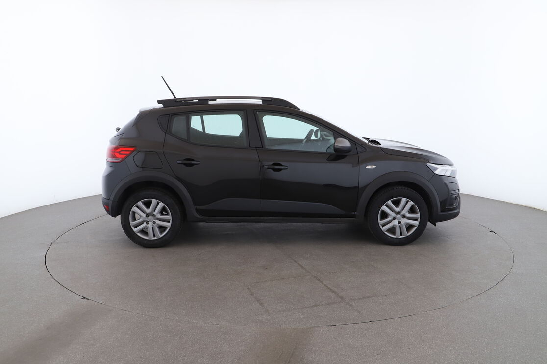 Dacia Sandero Stepway 1.0 TCe Expression — photo 6