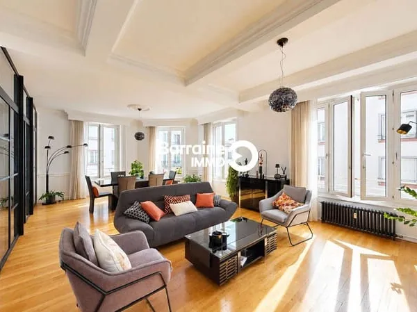 Appartement 5 pièces 163 m²