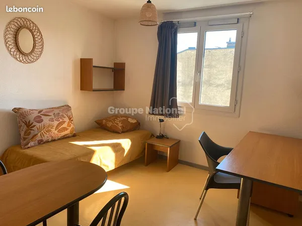 Studio 1 pièce 19 m²