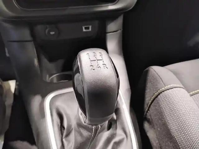 Citroën C3 puretech 83 s&amp;s bvm5 shine — photo 24