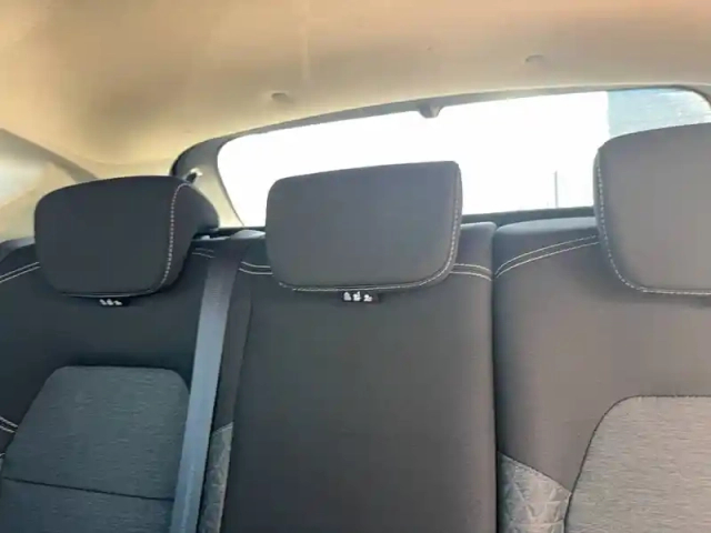 Renault Captur tce 100 gpl — photo 104