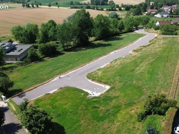 Terrain 721 m² Pelousey