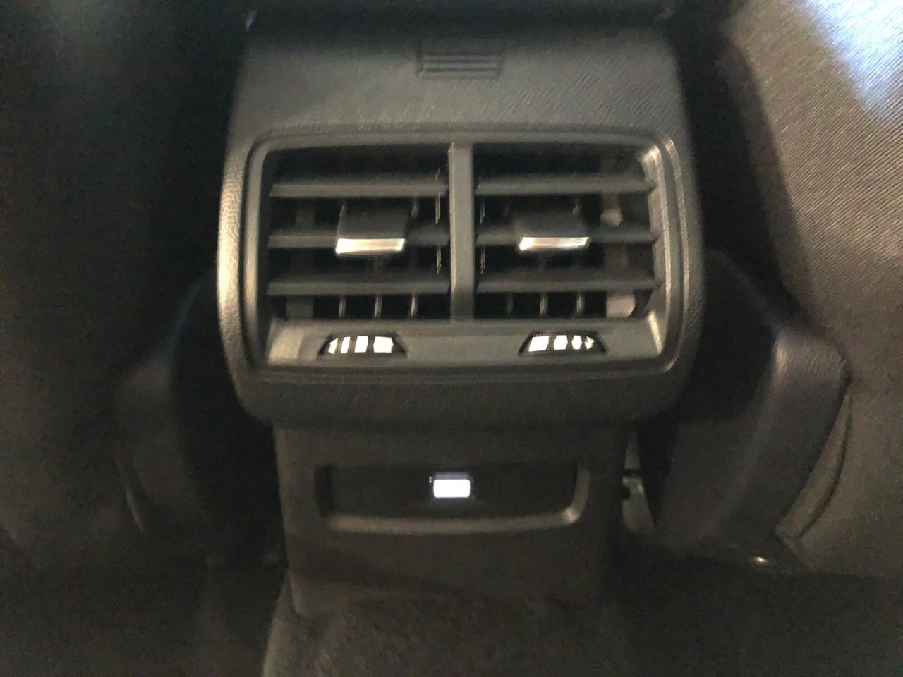 Citroën C4 hybride 145 ch e-dcs6 max — photo 24