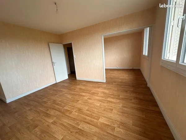 T4 avec balcon et loggia - Quartier Butte