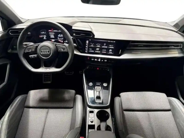 Audi A3 tfsi mild hybrid 150 s tronic 7 s line — photo 8