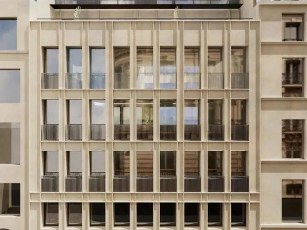 Immeuble mixte 900 m²