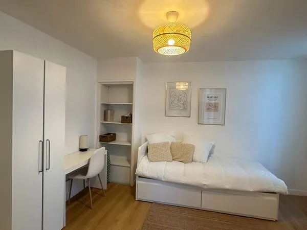 T1 bis meublé 25 m² rénové à neuf - Carmes / Delille