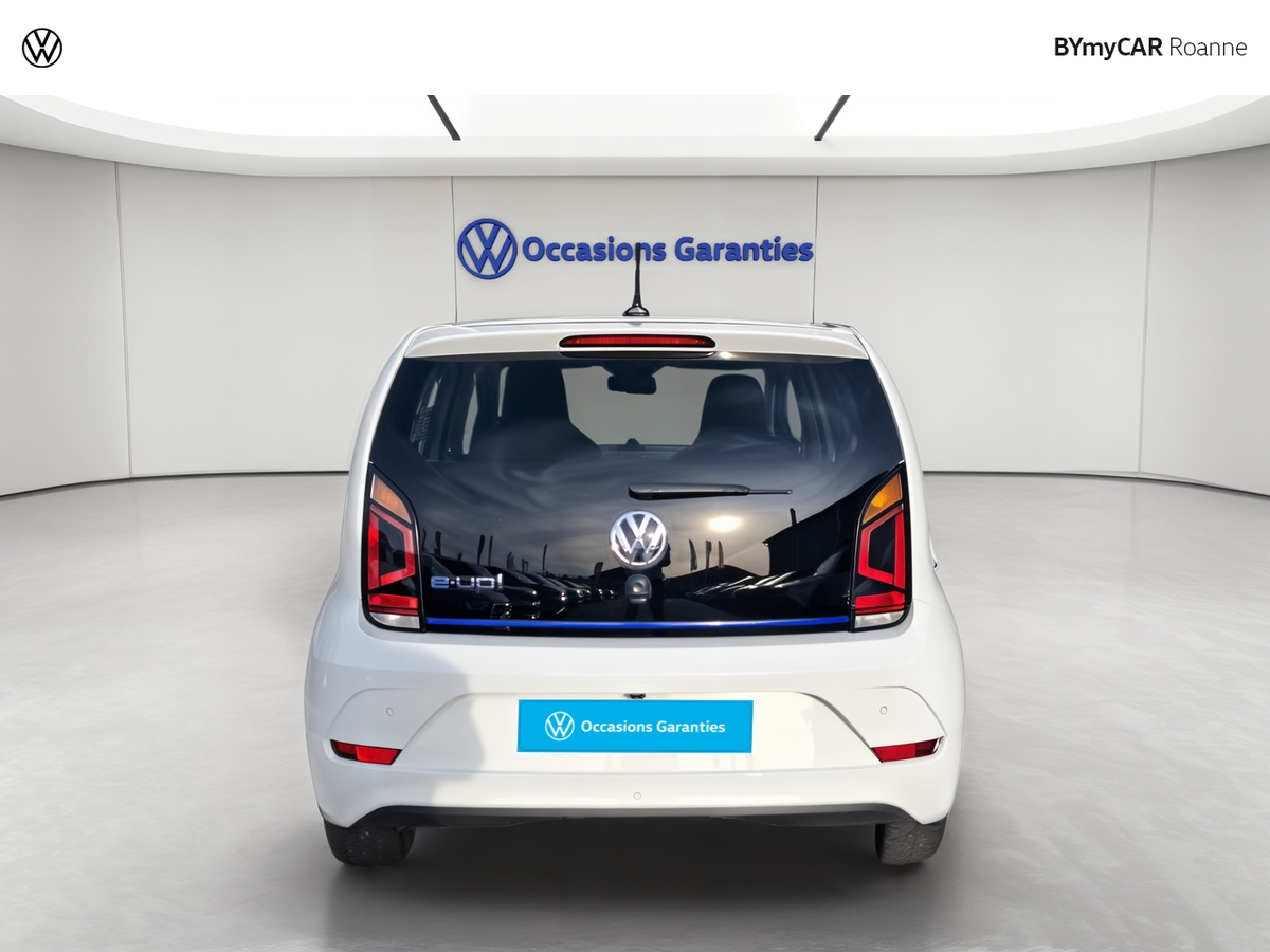 Volkswagen e-UP Electrique — photo 4