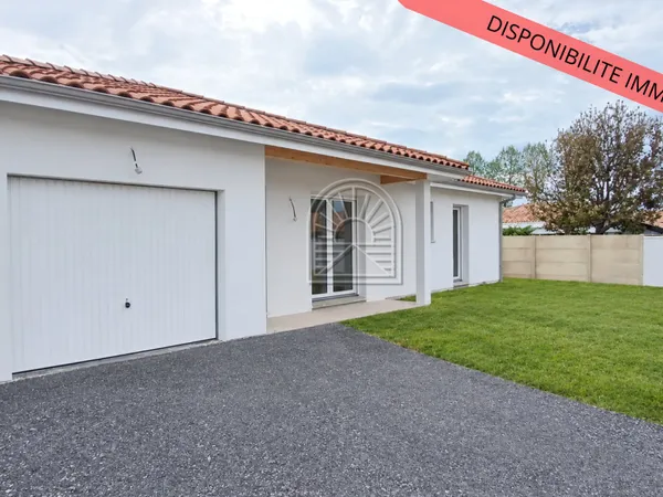Maison neuve, 3 chambres avec garage et jardin - PEYREHORADE