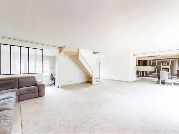 Maison 7 pièces 131 m²
