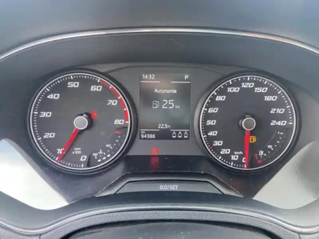 Seat Arona 1.0 ecotsi 115ch start/stop style dsg euro6d-t — photo 12