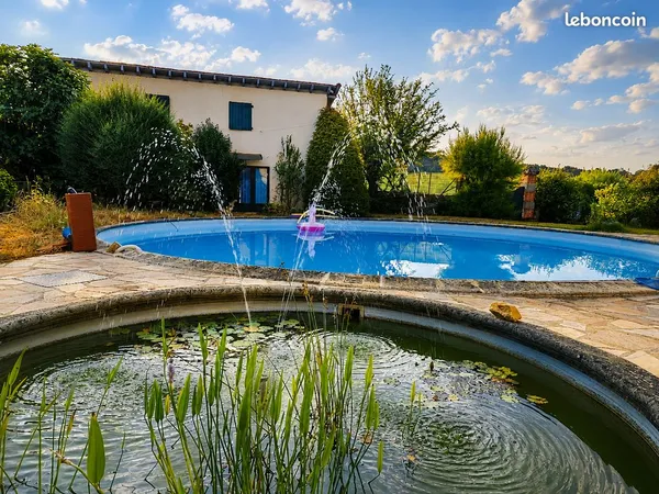 Villa de charme avec dépendance Sud Cantal